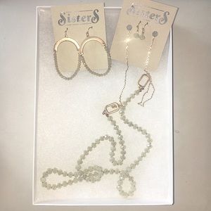 Necklace and 2 pair of earrings